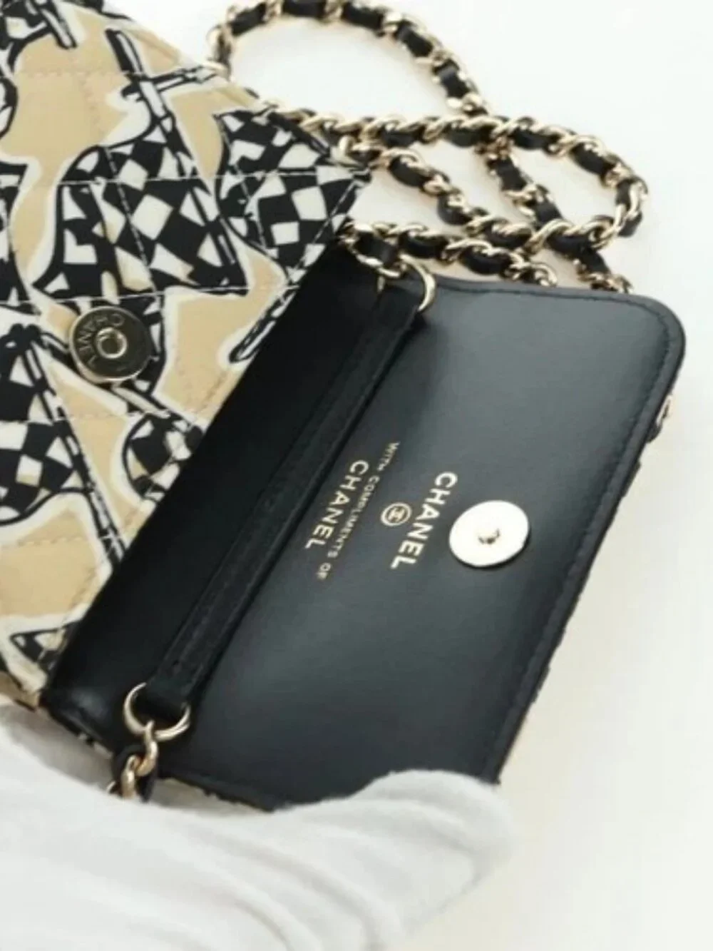 CHANEL Matelasse Checker Flag Chain Pouch Cotton Beige CC Auth YKZ1020SAM